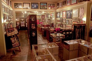 Interior of Lipary Collectibles